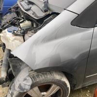 PARAFANGO ANTERIORE SINISTRO MERCEDES Classe A W16
