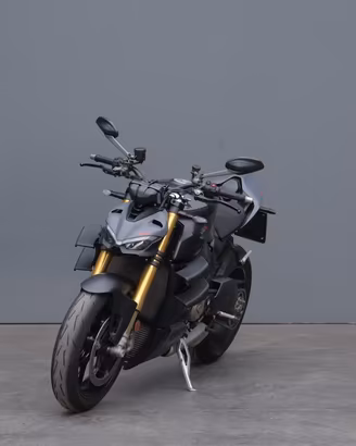 DUCATI Streetfighter V4