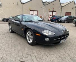 Jaguar XK XK8 4.2 V8 Coupé