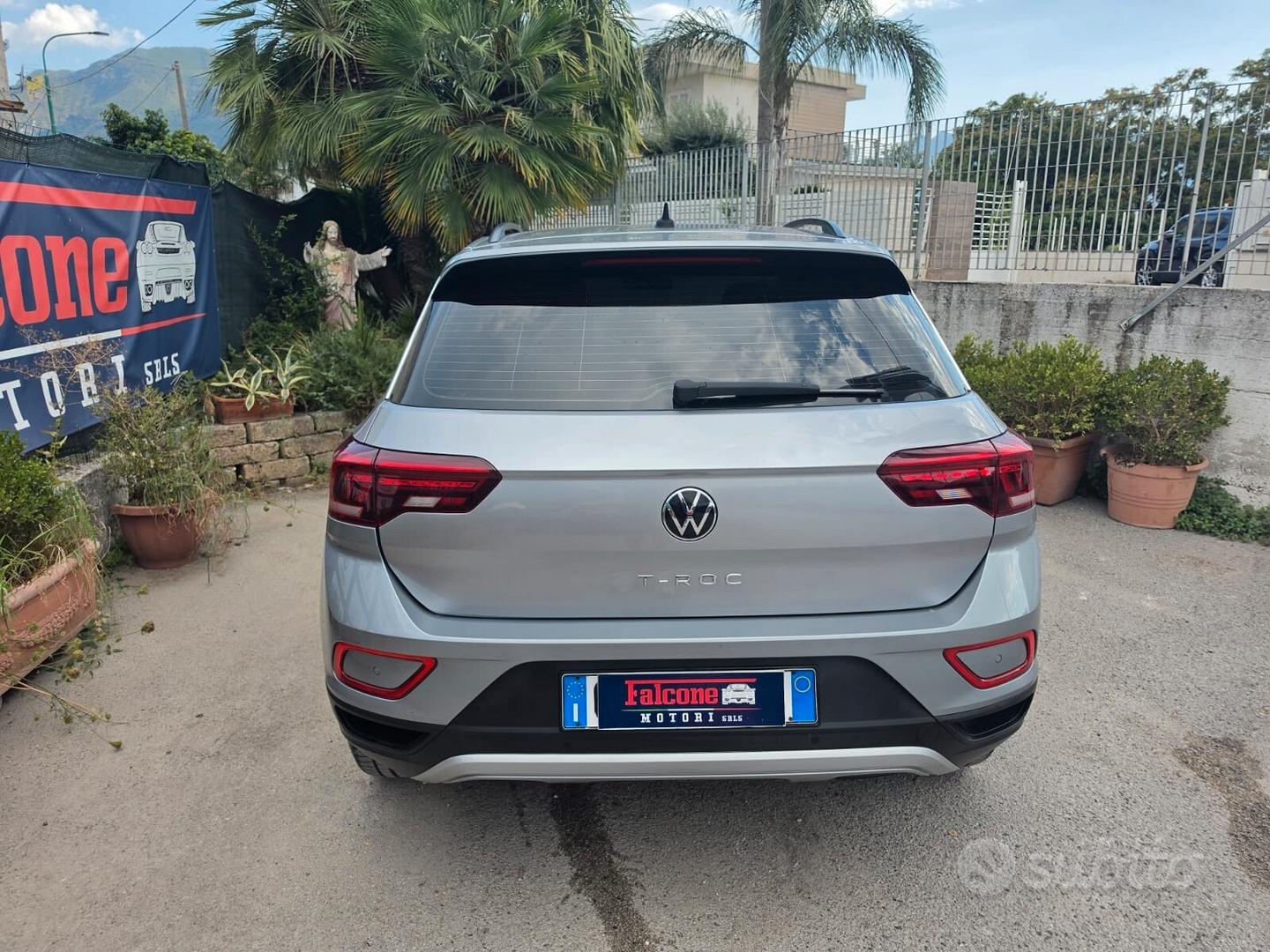 Volkswagen T-Roc 2023 photo 3