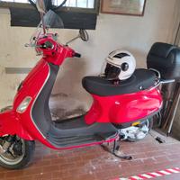 Piaggio Vespa 50 LX - 2010