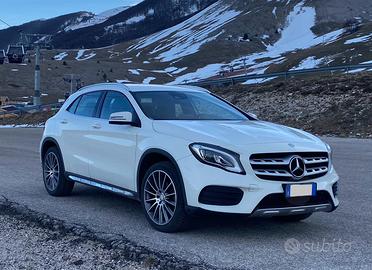 MERCEDES GLA 200 AUTOMATIC PREMIUM