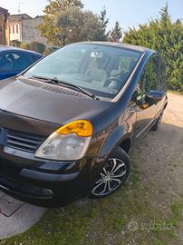  Renault  modus 1.2 anno 2005 benzina