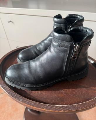 Stivaletti Geox Respira uomo n.39 in pelle nera