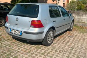 Golf 4
