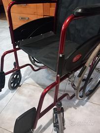sedia a rotelle usata pochissimo