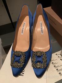 Decoltee Manolo Blanik