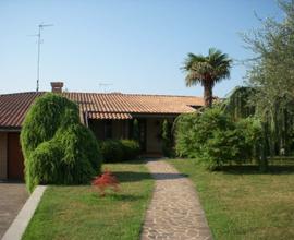 VILLA A PALMANOVA fraz. JALMICCO - Rif. R-3220