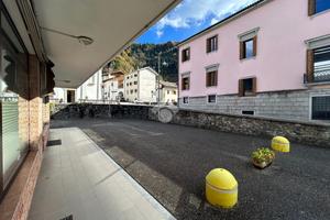 NEGOZIO A ARTA TERME
