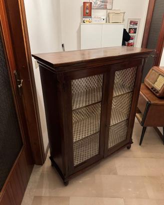 Vetrina antica in legno dolce