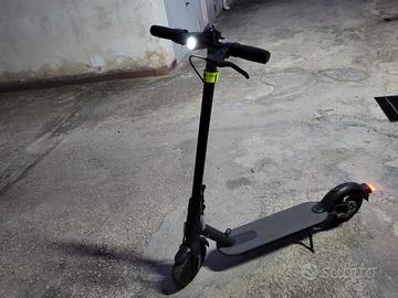 Monopattino Elettrico Xiaomi M365