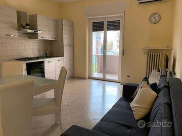 Bilocale ristrutturato con balcone e cantina