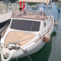 Barca semicabinato guida senza patente