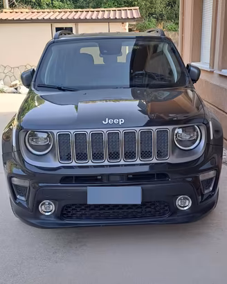 Jeep Renegade 4XE Benzina ed Elettrica