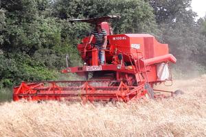 Mietitrebbia laverda  M 100 AL