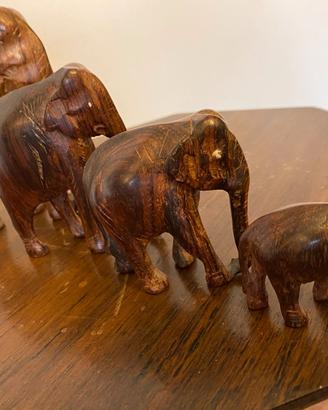 4 elefanti in legno - artigianato etnico
