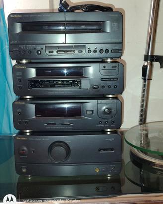 Autoradio technics