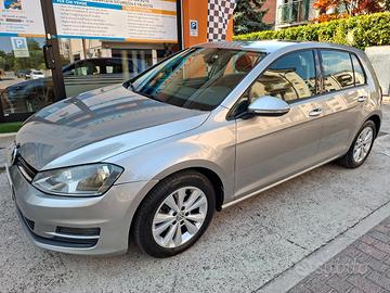 Volkswagen Golf 5 Porte Golf 5p 1.6 tdi 110cv dsg