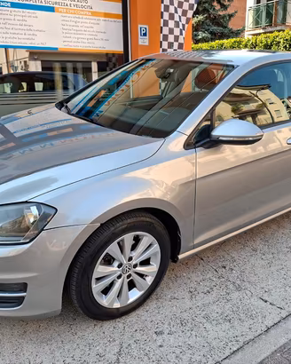 Volkswagen Golf 5 Porte Golf 5p 1.6 tdi 110cv dsg