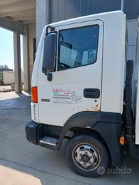 camioncino Nissan 