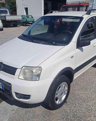 FIAT Panda 1.3 MJT 16V 4x4 Climbing ELD