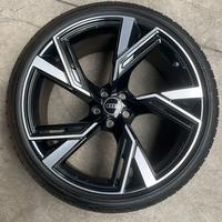 Kit cerchi e pneumatici estivi da 22 per Audi RS6 