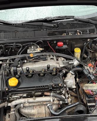 Motore 1.9 jtd 115cv alfa 147