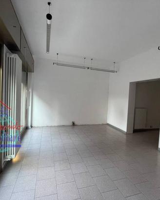 Immobile di 40 m² con 2 locali a Castello d'Argile