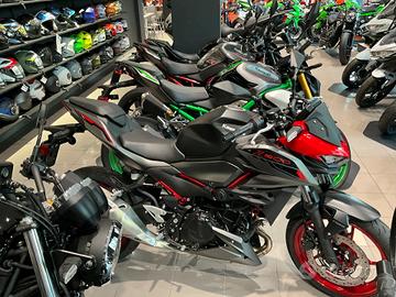 Kawasaki Z 500 2025 SE nuova