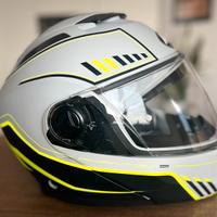 Casco Airoh Phantom S