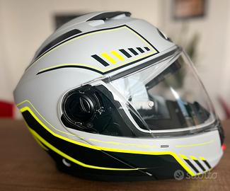 Casco Airoh Phantom S