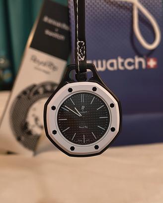 ap x Watch nero e bianco 