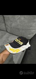 cappello della Juventus 1998
