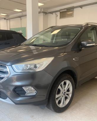 Ford Kuga 1.5 TDCI 120 CV S&S 2WD Titanium
