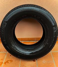 4 gomme pneumatici  Michelin 255 70 18 wrangler