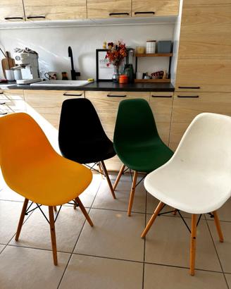 Set 4 Sedie DSW in Stile Eames