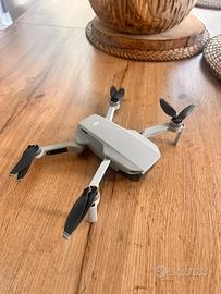 Dji mavic mini 1 + kit combo/accessori - Monopoli