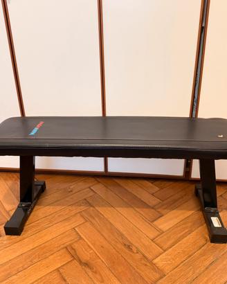 Panca , pesi ed elastici