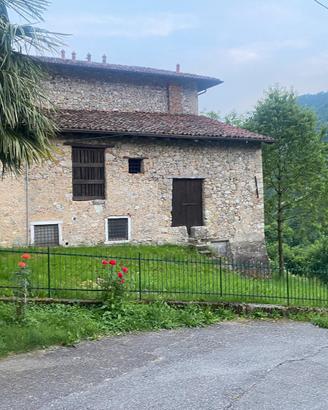 Serina centro rustico+terreno