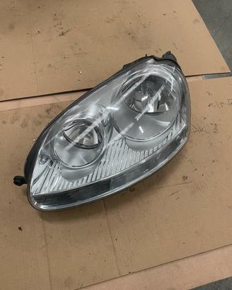 Faro sinistro Golf 5