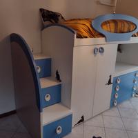 cameretta letto a castello, armadio,  e scrivania