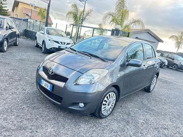 Toyota Yaris 1.3 5 porte Sol