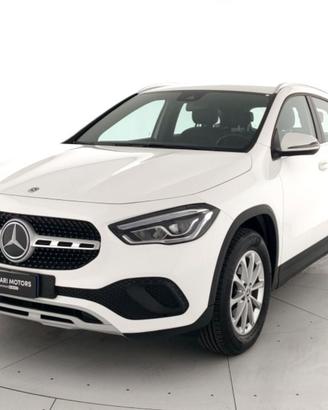 MERCEDES GLA 200 d Sport auto