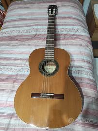 chitarra classica Alhambra 1CE1