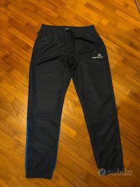 pantaloni della tuta