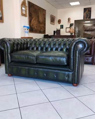 Divano chesterfield club... chester nuovo