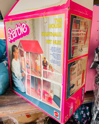 Scatola vuota, Barbie Villa