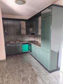 Bergamo colognola grande quadrilocale con box