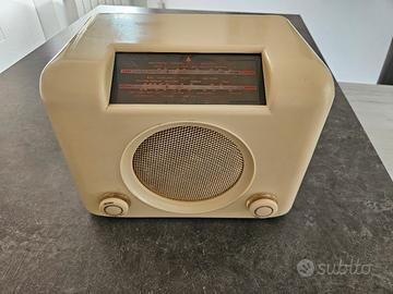 radio a valvole bush  DAC90A