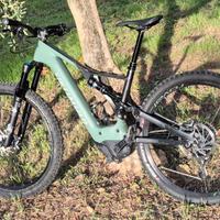 Specialized Turbo Levo expert Carbon L mot. nuovo